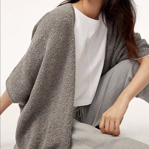 Aritzia Community Ionic Cape in Ashen XXS